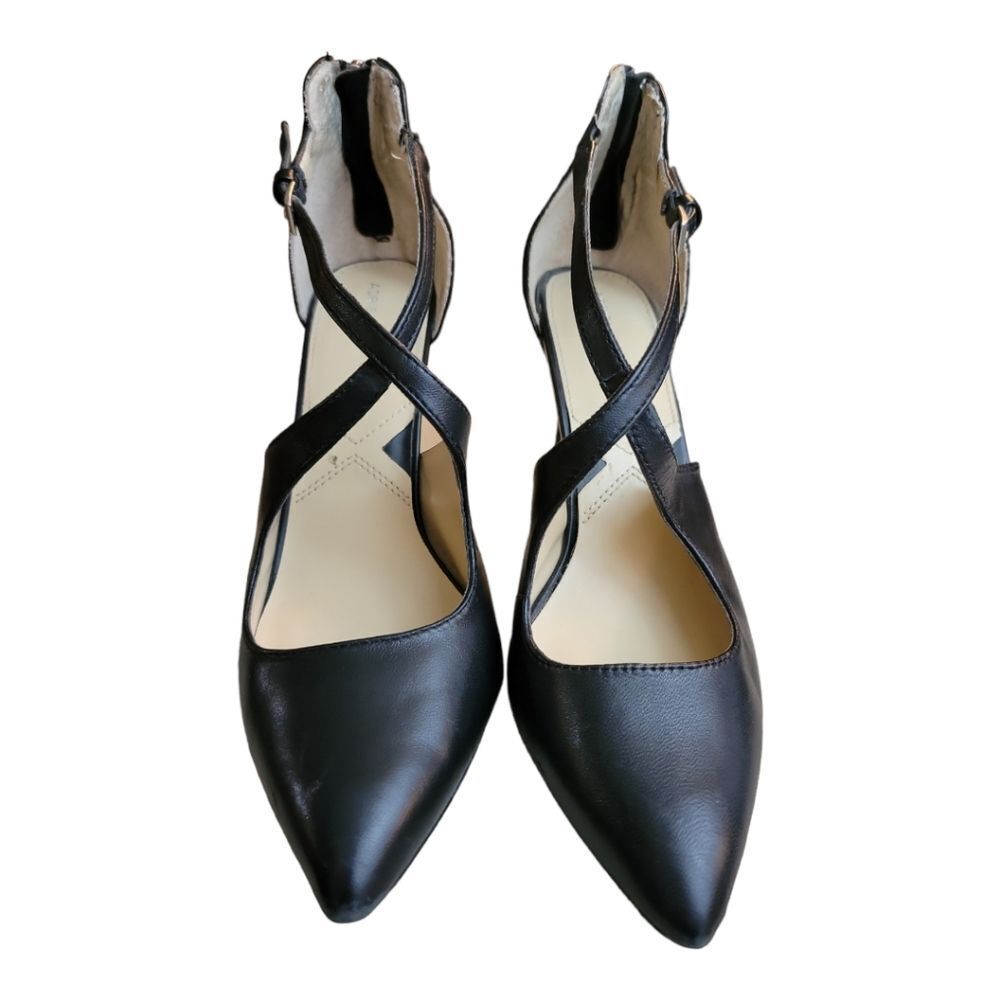 Adrienne Vittadini Black Strappy Jakob Pump Size 7.5 - Picture 2 of 8